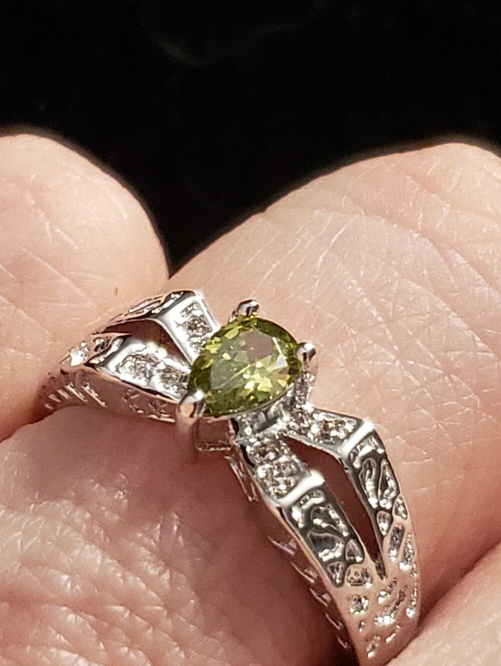 NEW Peridot (Olive Green) Sterling Stamped Art Deco Ring, Size 7, Teardrop Stone